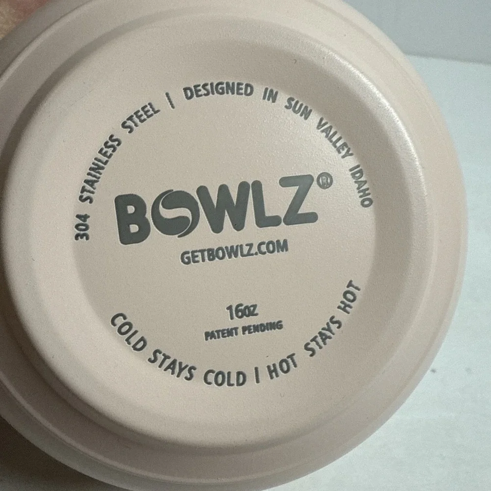 Bowlz metal ice